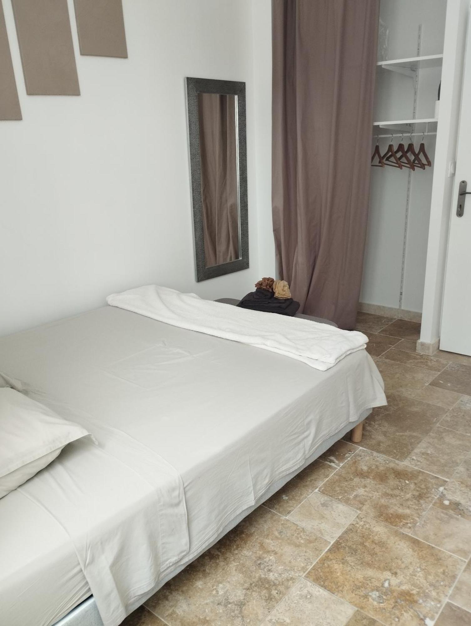 Appartement Lumineux En Rdc Bourgoin-Jallieu Eksteriør billede